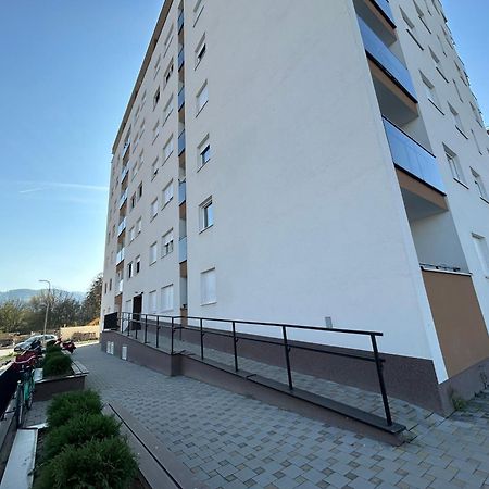 Apartman Vrbas 1 + Podzemna Garaza Баня Лука Екстериор снимка
